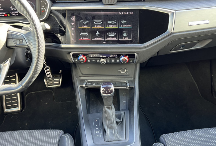 Audi Q3 45 TFSI e 245ch S line S tronic * Matrix * Toit Ouvrant * Sièges Chauffants