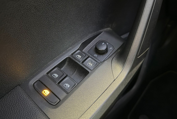 SEAT Ibiza 1.6 TDI 80 STYLE BUSINESS