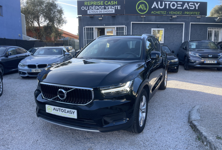 Volvo XC40 D3 150 Ch MOMENTUM GEARTRONIC 8 * CARPLAY * GPS * CAMERA DE RECUL