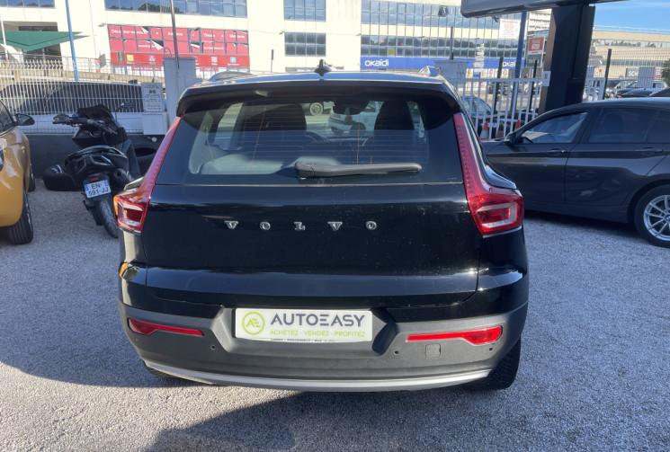Volvo XC40 D3 150 Ch MOMENTUM GEARTRONIC 8 * CARPLAY * GPS * CAMERA DE RECUL