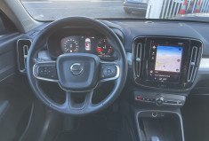 Volvo XC40 D3 150 Ch MOMENTUM GEARTRONIC 8 * CARPLAY * GPS * CAMERA DE RECUL