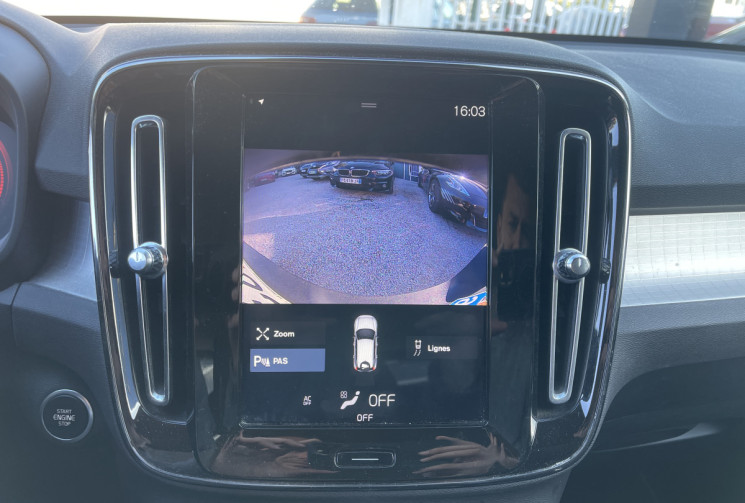 Volvo XC40 D3 150 Ch MOMENTUM GEARTRONIC 8 * CARPLAY * GPS * CAMERA DE RECUL