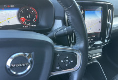Volvo XC40 D3 150 Ch MOMENTUM GEARTRONIC 8 * CARPLAY * GPS * CAMERA DE RECUL