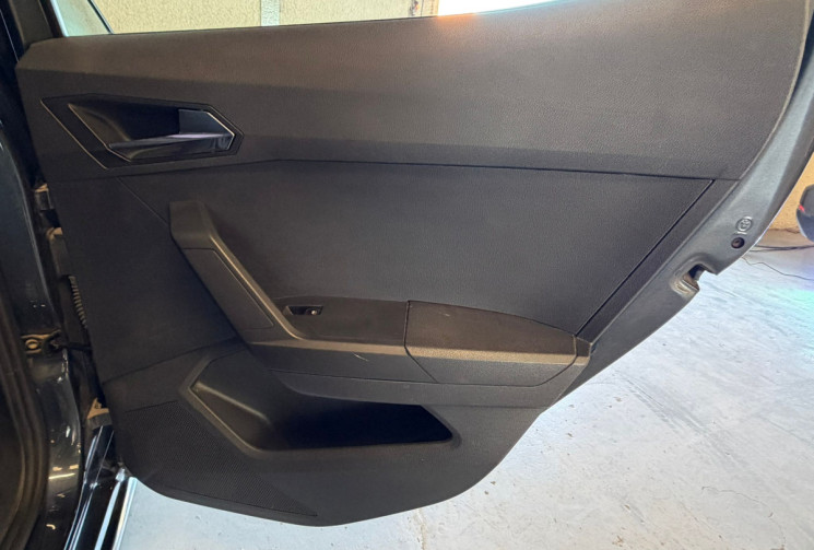 SEAT Ibiza 1.6 TDI 80 STYLE BUSINESS