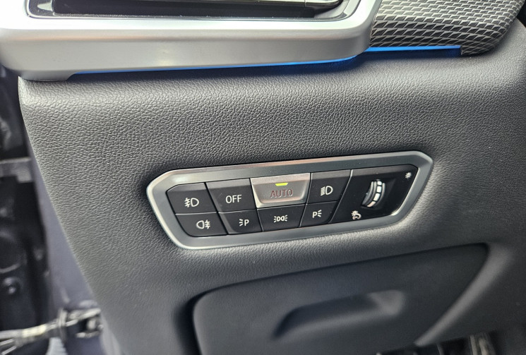 BMW X5 (G05) 45E XDRIVE 3.0 394 M SPORT TO HK JA 22 SIEGES M FRANCAIS