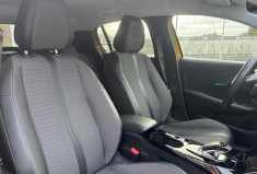 Peugeot 208 II 136 STYLE / CAMERA RECUL / CHARGE RAPIDE / GARANTIE 12 MOIS