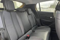 Peugeot 208 II 136 STYLE / CAMERA RECUL / CHARGE RAPIDE / GARANTIE 12 MOIS