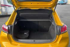 Peugeot 208 II 136 STYLE / CAMERA RECUL / CHARGE RAPIDE / GARANTIE 12 MOIS