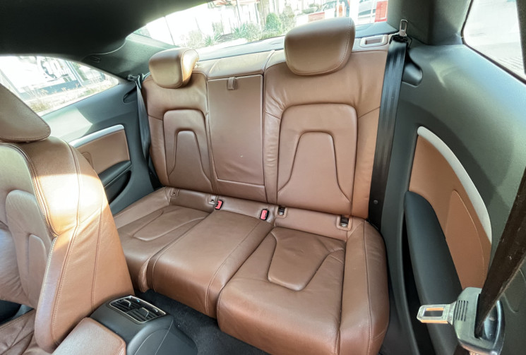 Audi A5 2.0 TFSI AMBITION LUX 180 ch