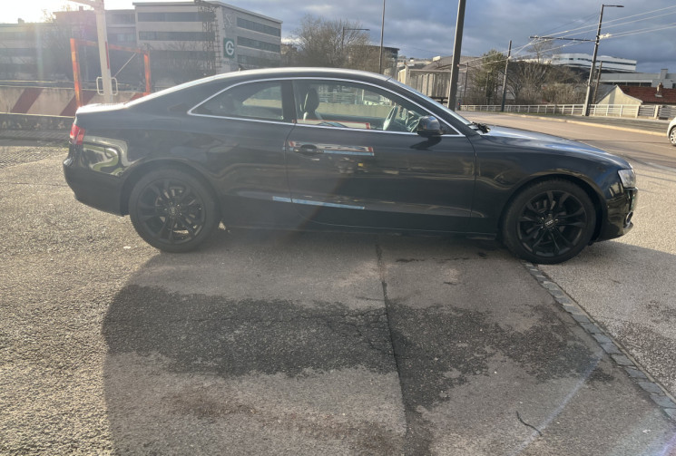 Audi A5 2.0 TFSI AMBITION LUX 180 ch