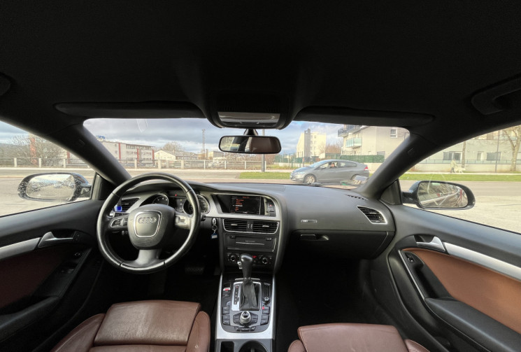 Audi A5 2.0 TFSI AMBITION LUX 180 ch