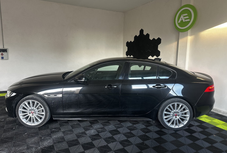 Jaguar XE 2.0D 180ch R-Sport BVA8