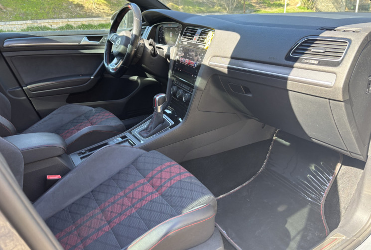 Volkswagen Golf  7 GTI TCR 290cv - DSG7 - PURE GREY -TOIT OUVRANT - VIRTUAL COCKPIT - CARPLAY