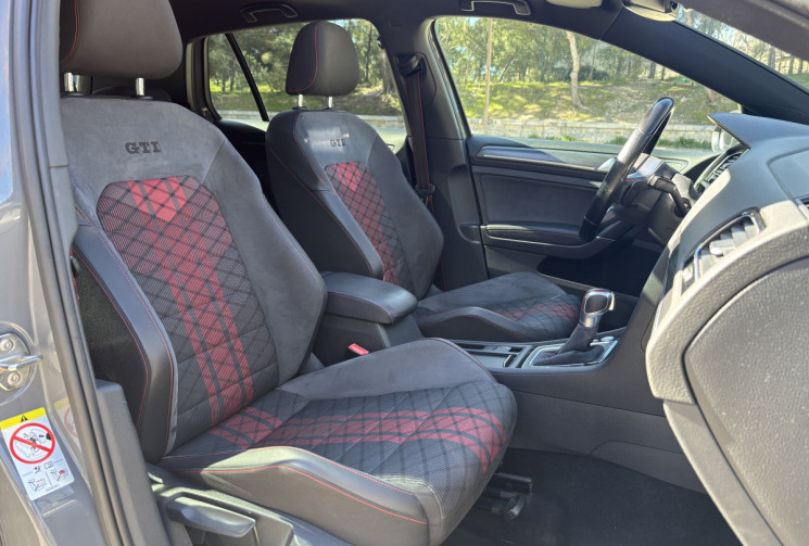 Volkswagen Golf  7 GTI TCR 290cv - DSG7 - PURE GREY -TOIT OUVRANT - VIRTUAL COCKPIT - CARPLAY