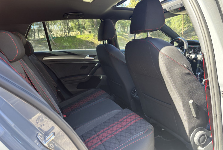 Volkswagen Golf VOLKSWAGEN GOLF 7 GTI TCR 290cv PURE GREY -TOIT OUVRANT - VIRTUAL COCKPIT - CARPLAY