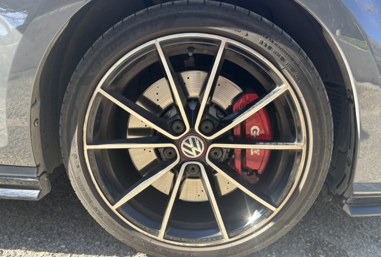 Volkswagen Golf  7 GTI TCR 290cv - DSG7 - PURE GREY -TOIT OUVRANT - VIRTUAL COCKPIT - CARPLAY