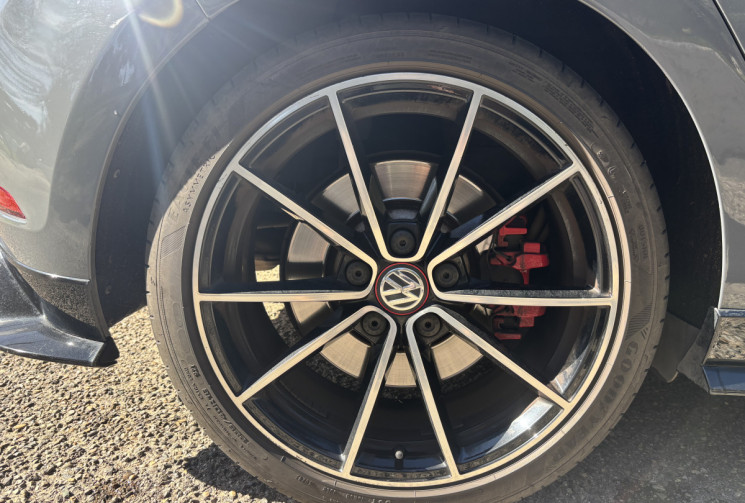 Volkswagen Golf  7 GTI TCR 290cv - DSG7 - PURE GREY -TOIT OUVRANT - VIRTUAL COCKPIT - CARPLAY