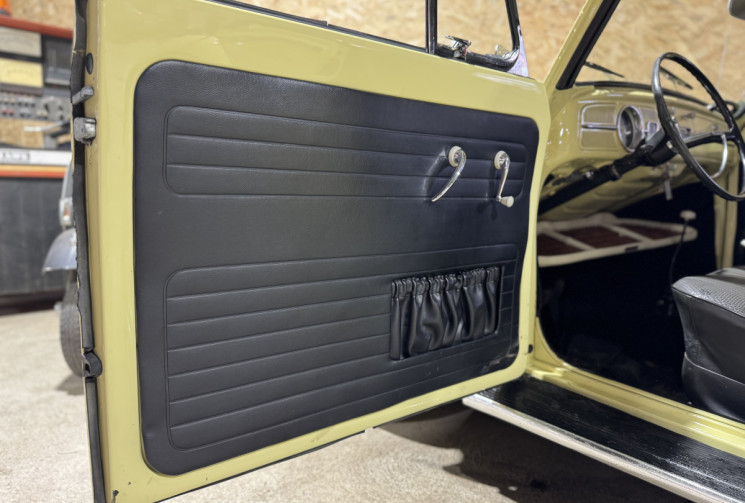 Volkswagen Coccinelle 1.6 CABRIOLET 50cv TRES BEL ETAT