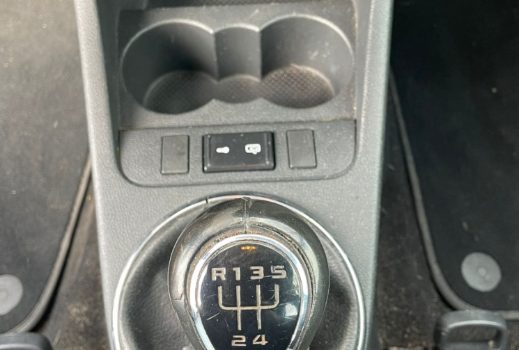 Skoda Fabia  II Phase 2 1.6 TDi FAP 16V 75 CV / IDEAL JEUNE PERMIS