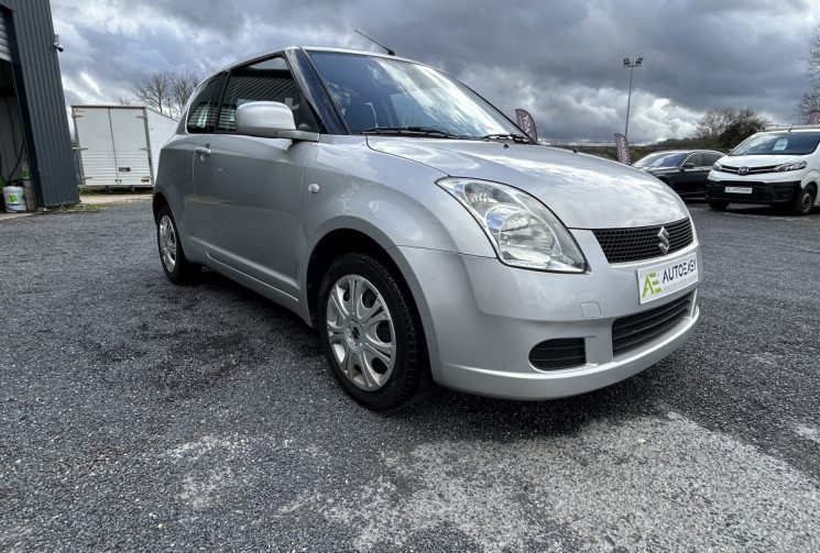 Suzuki Swift 1.3 CONFORT 123000 KMS 