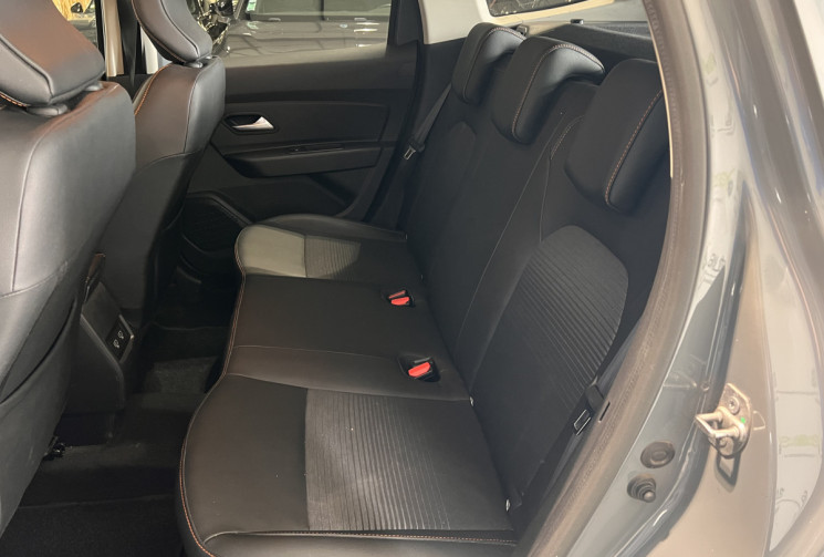 Dacia Duster 1.3 TCE 150 CH EXTREME EDC6 / PREMIERE MAIN