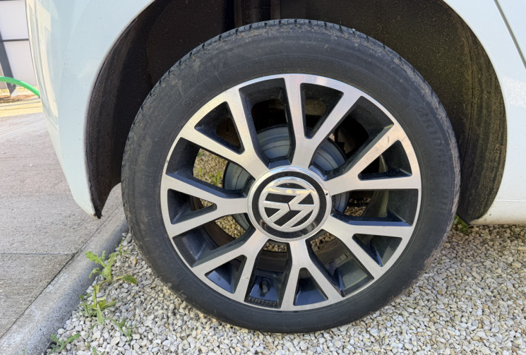 Volkswagen up! STYLE AUTO