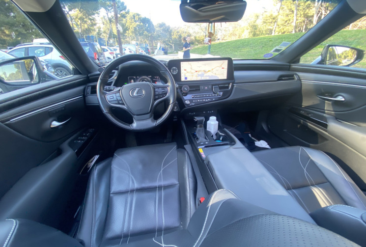 Lexus ES TVA RECUPERABLE VII Phase 2 300h 2.5 VVT-i 218CH Hybrid E-CVT 178CH LUXE