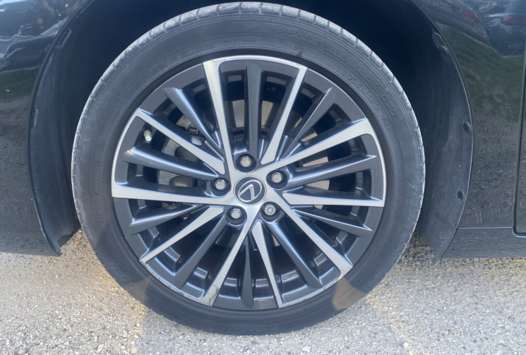 Lexus ES TVA RECUPERABLE VII Phase 2 300h 2.5 VVT-i 218CH Hybrid E-CVT 178CH LUXE