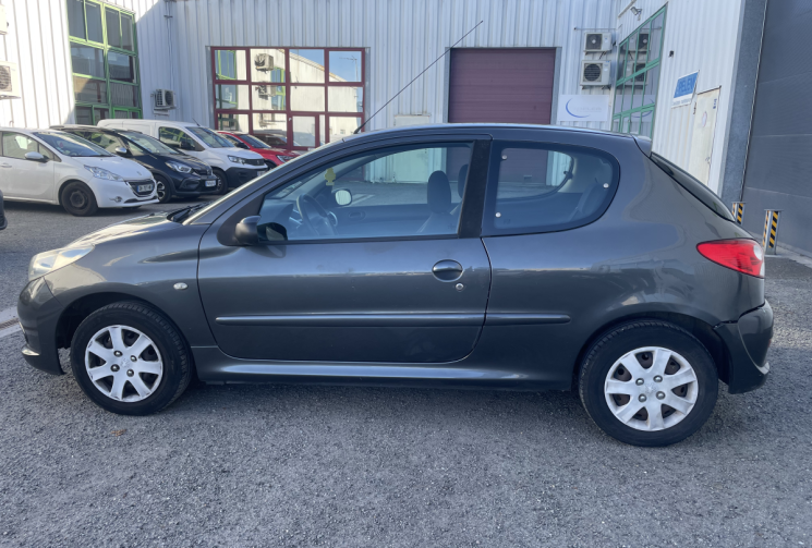 Peugeot 206+ 1.4i Trendy Entretien a jour et suivi*Clim