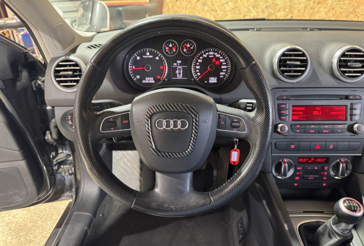 Audi A3 GARANTIE 1 AN 2.0 TDi 16V FAP 140 cv