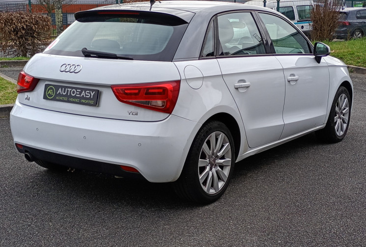 Audi A1 SPORTBACK  1.6 TDI 90 ch Ambition / Distribution OK