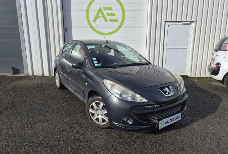 Peugeot 206+ 1.4 HDi FAP Blue Lion 68 CV * Distribution faite * Carplay 