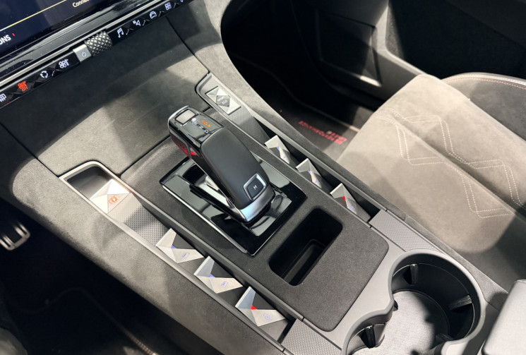 DS DS 7 Crossback 1.5 BLUEHDI 130 CH EAT8 PERFORMANCE LINE 