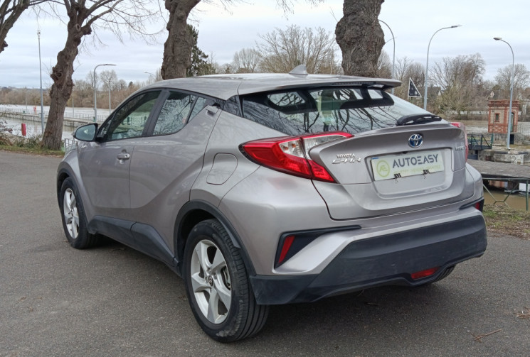 Toyota C-HR I 1.8 VVT-i HSD Hybrid 2WD 122