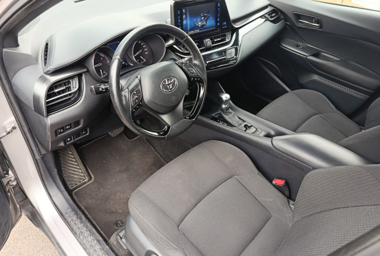 Toyota C-HR I 1.8 VVT-i HSD Hybrid 2WD 122