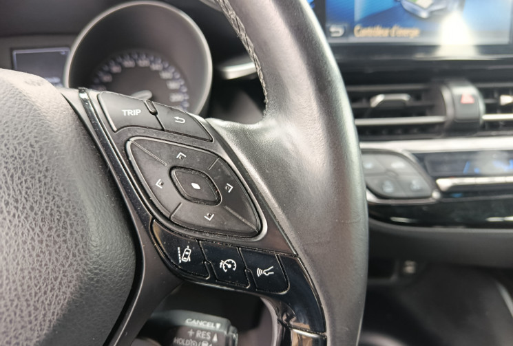 Toyota C-HR I 1.8 VVT-i HSD Hybrid 2WD 122