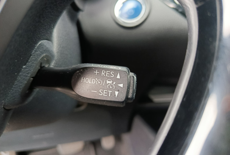 Toyota C-HR I 1.8 VVT-i HSD Hybrid 2WD 122