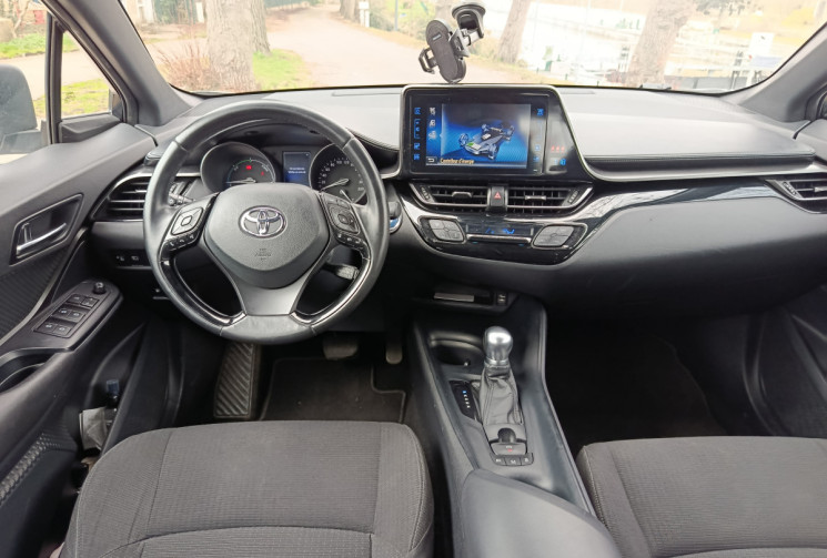 Toyota C-HR I 1.8 VVT-i HSD Hybrid 2WD 122