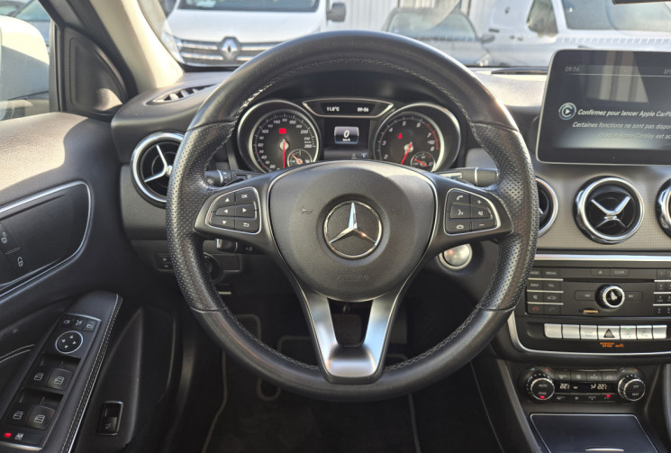 Mercedes GLA 180 122ch Sensation 7G-DC *CARPLAY*HAYON ELECTRIQUE*CAMERA*CLIM AUTO* TBE CARROSSERIE* 