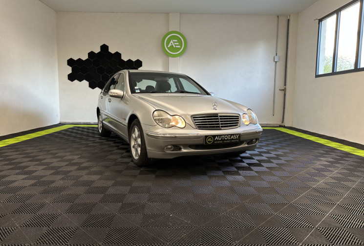 Mercedes Classe C II (W203) 240 V6 Elegance BA