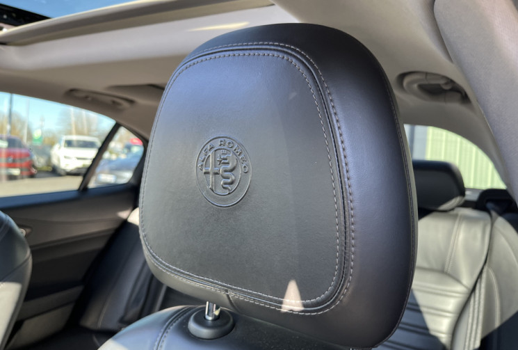 Alfa Romeo Giulia  2.2 JTD 16V AT8 190 cv Lusso