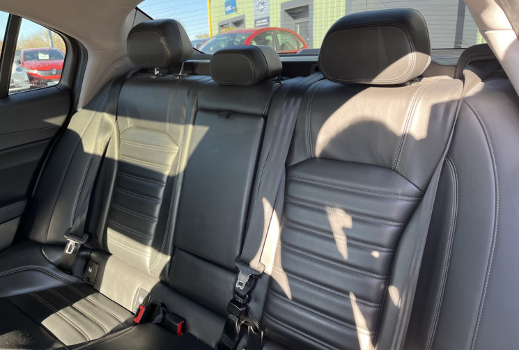 Alfa Romeo Giulia  2.2 JTD 16V AT8 190 cv Lusso