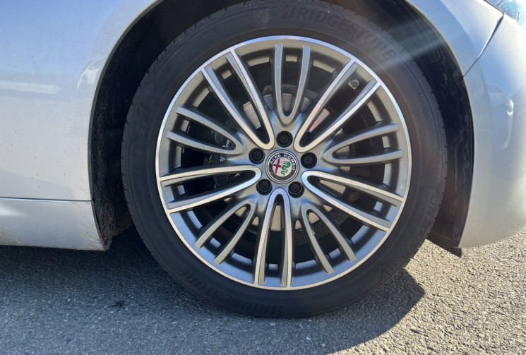 Alfa Romeo Giulia  2.2 JTD 16V AT8 190 cv Lusso