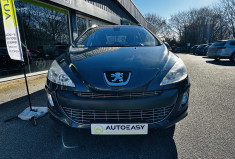 Peugeot 308 SW 2.0 HDI 135ch Féline 7 places / Attelage / Entretien suivi