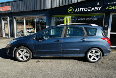 Peugeot 308 SW 2.0 HDI 135ch Féline 7 places / Attelage / Entretien suivi