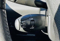 Peugeot 308 SW 2.0 HDI 135ch Féline 7 places / Attelage / Entretien suivi