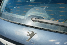 Peugeot 308 SW 2.0 HDI 135ch Féline 7 places / Attelage / Entretien suivi