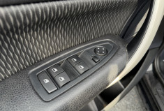 BMW Série 1 118d Business Design / sièges chauffants / Radar AV/AR / GPS