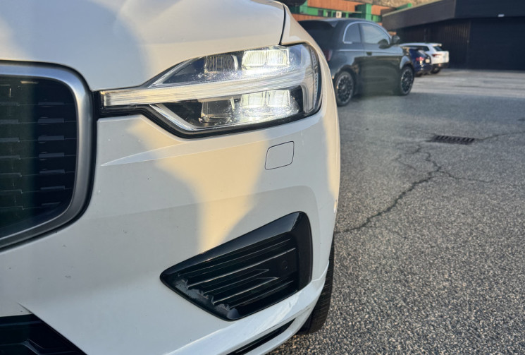 Volvo XC60 T8 Twin Engine 303+87 ch R-Design Geartronic 8