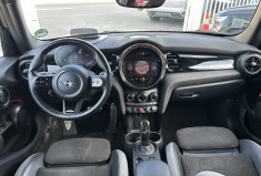 Mini Mini III (2) (F55) 2.0 178 Ch COOPER S FINITION JOHN COOPER WORKS BVA7 5P
